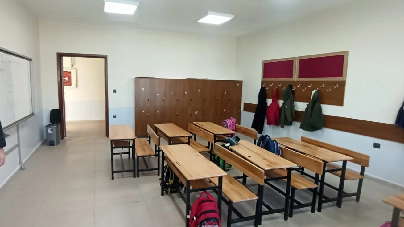 Edificio Escolar de Acero Ligero