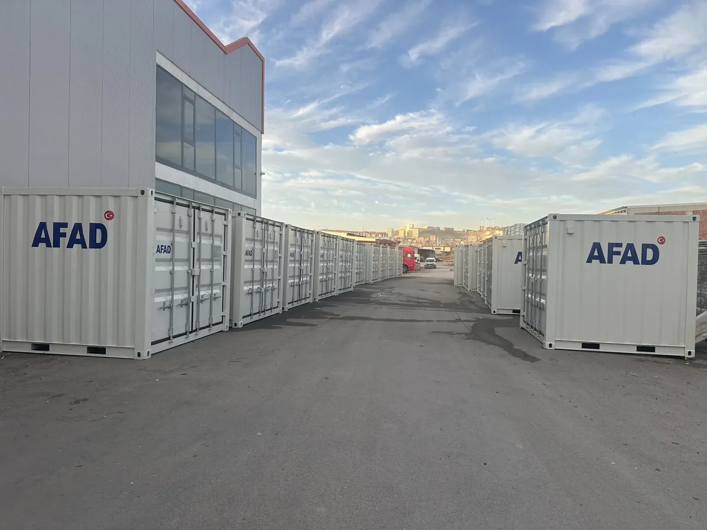Contenedores de Búsqueda y Rescate AFAD