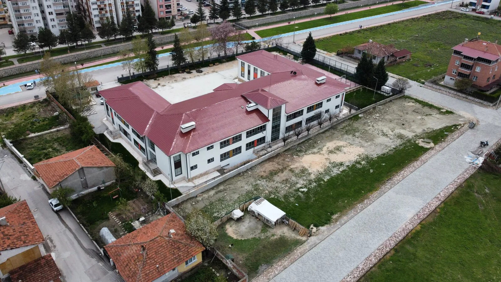 Hafif Çelik Okul Binaları/ Manisa/Tokat/ Türkiye