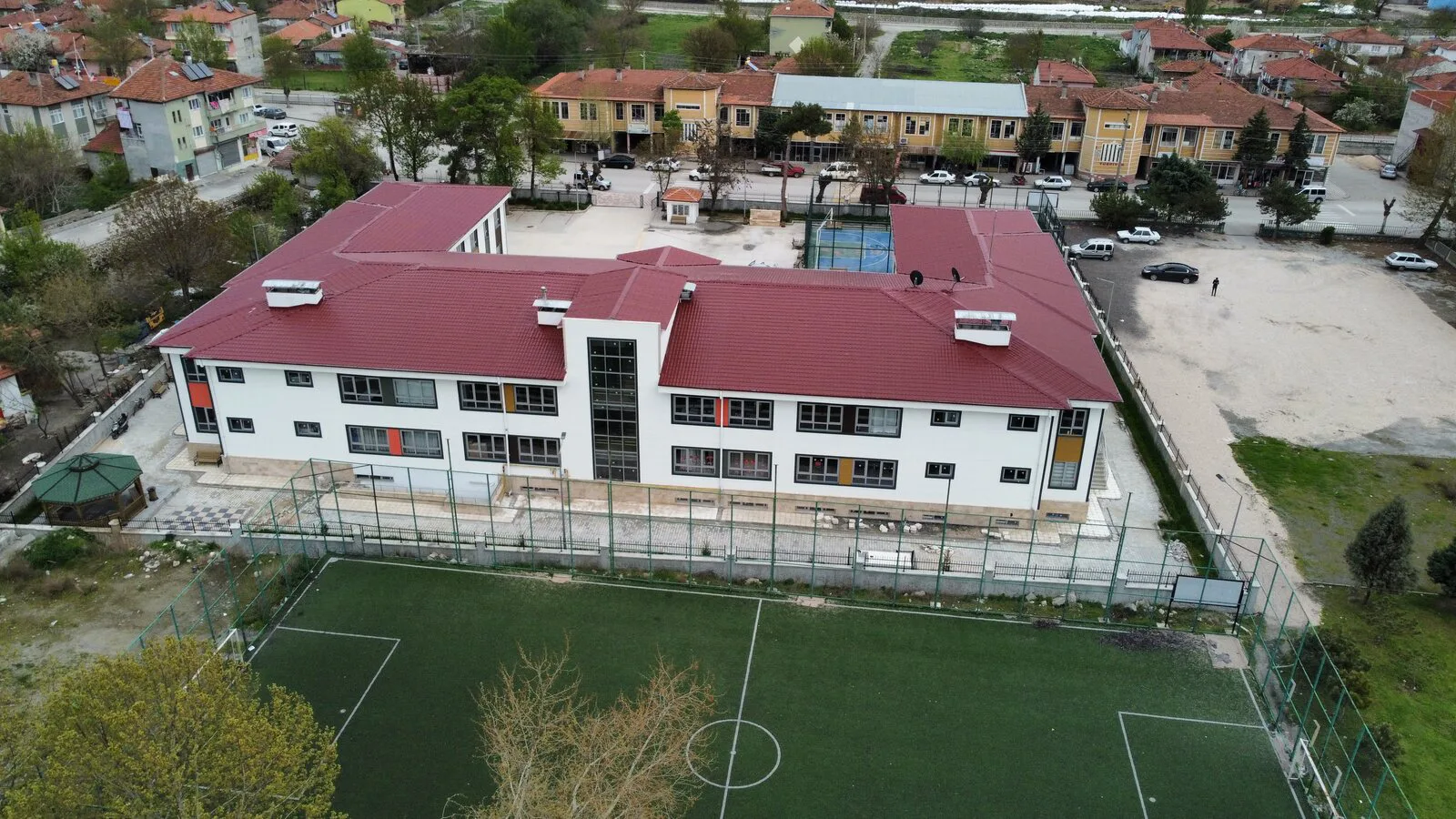 Hafif Çelik Okul Binaları/ Manisa/Tokat/ Türkiye