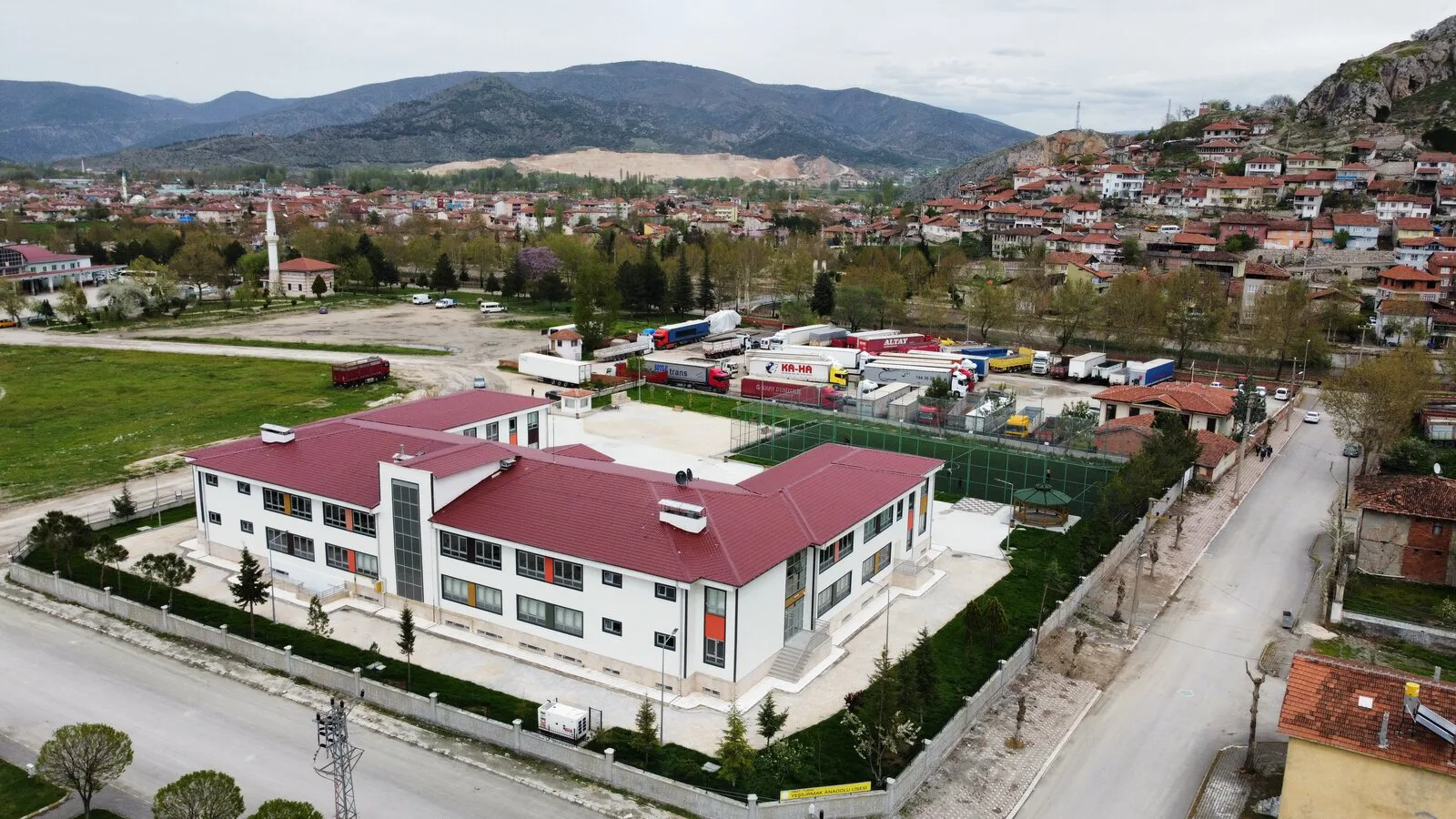 Hafif Çelik Okul Binaları/ Manisa/Tokat/ Türkiye